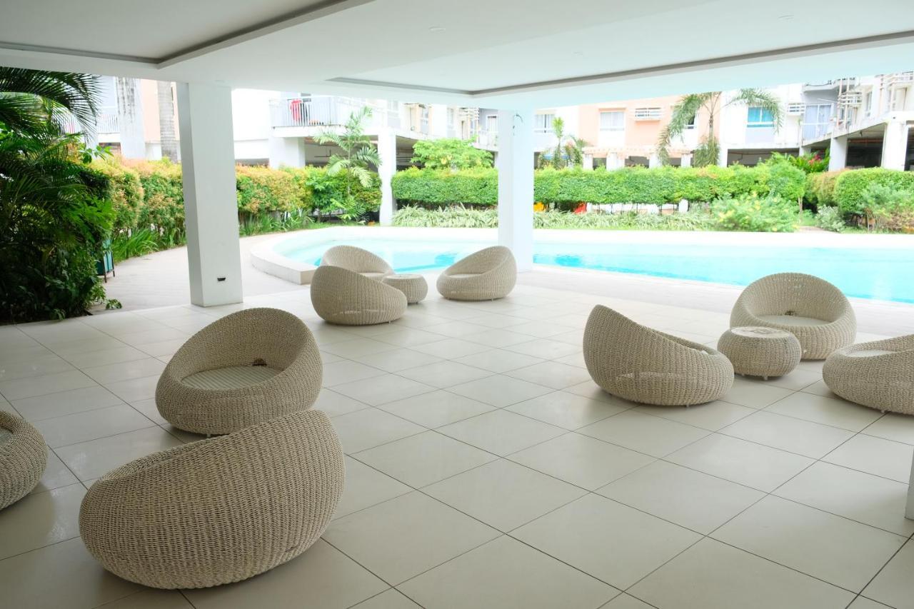 2-Bedroom Boutique City Condo - Newly Renovated! 宿务 外观 照片