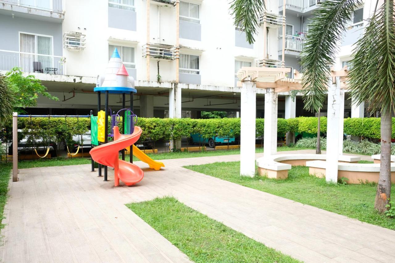 2-Bedroom Boutique City Condo - Newly Renovated! 宿务 外观 照片
