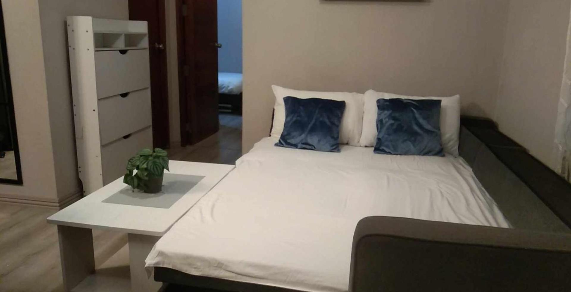 2-Bedroom Boutique City Condo - Newly Renovated! 宿务 外观 照片